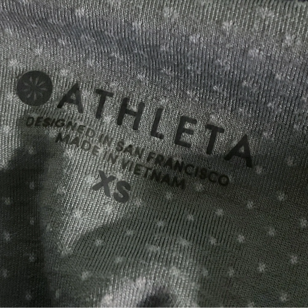 Athleta Hooded Pullover Sz XS Relaxed Fit Striped Active Athleisure Gray - Picture 11 of 13